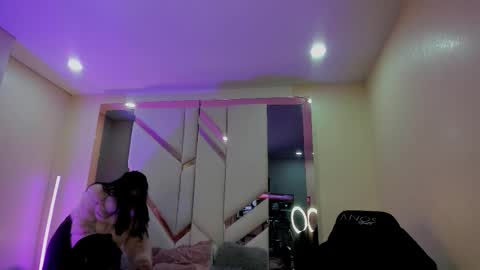 Snapshot of kiwi_lov23 chatting on February 16, 2026, 12:34 pm Kiwi online show from February 16, 2026, 12:34 pm