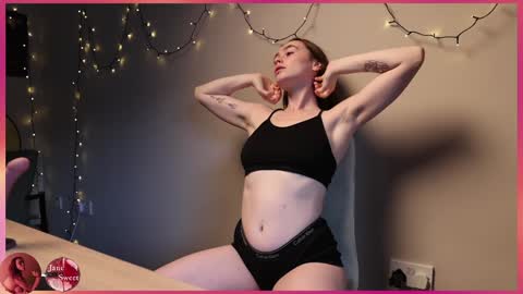 JaneSweet online show from September 13, 2025, 9:20 am