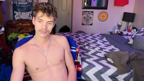 Kyle online show from December 30, 2024, 5:34 pm