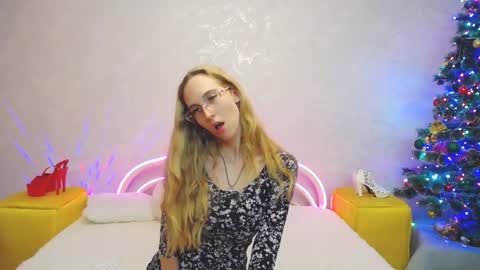 Klary online show from December 21, 2024, 4:36 pm