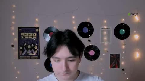 klaus_rice online show from December 23, 2025, 9:40 am