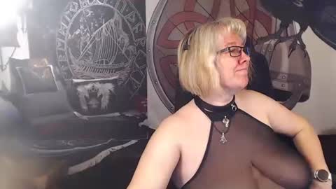 Michelle online show from February 6, 2025, 8:18 am