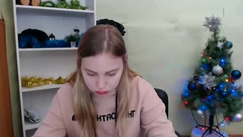 klerkarina online show from December 7, 2024, 5:59 am