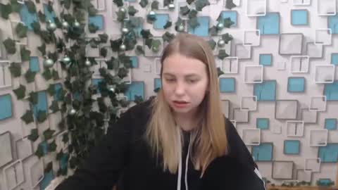 klerkarina online show from January 6, 2025, 5:19 am