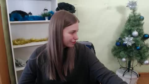 klerkarina online show from February 2, 2025, 8:46 am