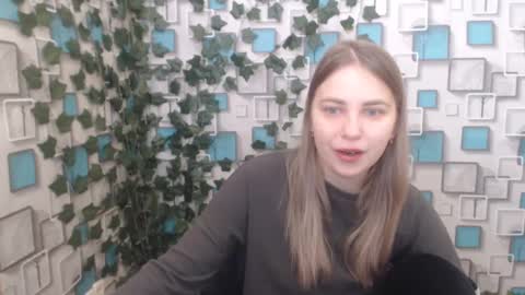 klerkarina online show from February 7, 2025, 6:03 am