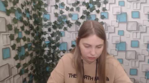 klerkarina online show from February 8, 2025, 8:52 am