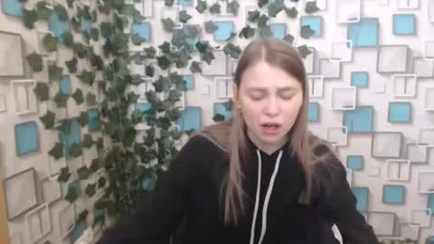 klerkarina online show from February 22, 2025, 9:01 am