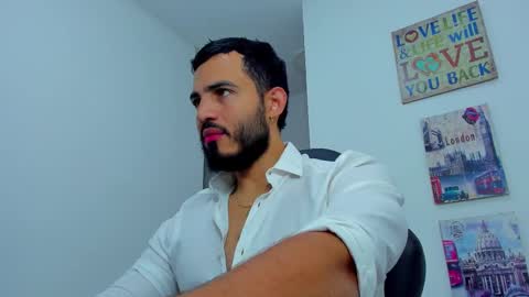 klinsmannwalton online show from November 19, 2025, 12:16 pm