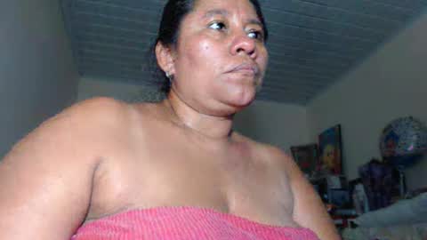 Kloe online show from November 2, 2025, 4:59 am