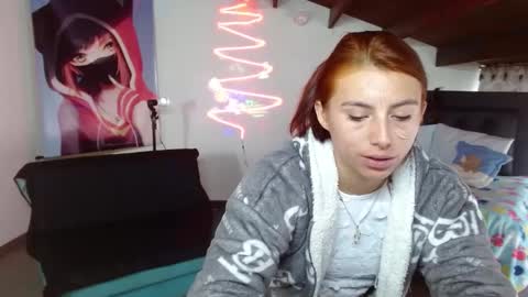 Kloe deker online show from December 3, 2024, 1:43 pm