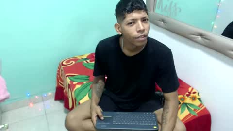 kloe matias online show from September 12, 2025, 2:11 am