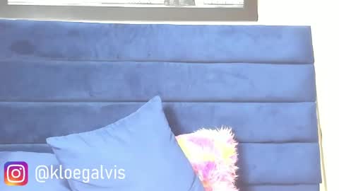 Snapshot of kloe_squirts chatting on September 23, 2025, 1:52 am KLOE online show from September 23, 2025, 1:52 am