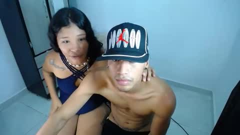 kloeandjersi online show from April 21, 2026, 3:13 am