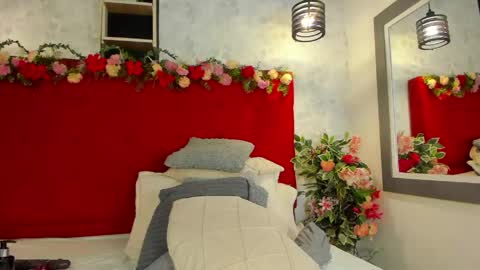 Snapshot of kloeh_star chatting on May 14, 2026, 9:54 pm Kloeh online show from May 14, 2026, 9:54 pm