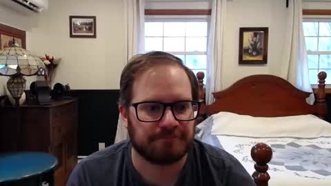 Snapshot of km0079 chatting on February 21, 2026, 7:04 pm Kris online show from February 21, 2026, 7:04 pm