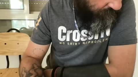 knicker76 online show from March 11, 2025, 9:13 am