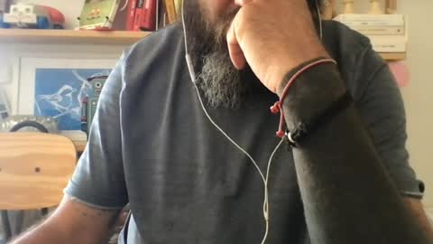 Snapshot of knicker76 chatting on August 6, 2026, 9:44 am knicker76 online show from August 6, 2026, 9:44 am