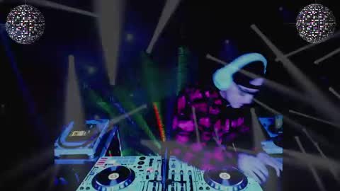 Nico Knight online show from April 12, 2026, 10:26 pm