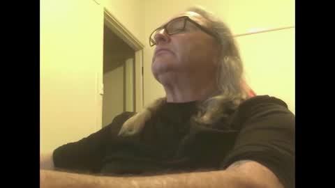 knobout online show from October 21, 2025, 10:27 am