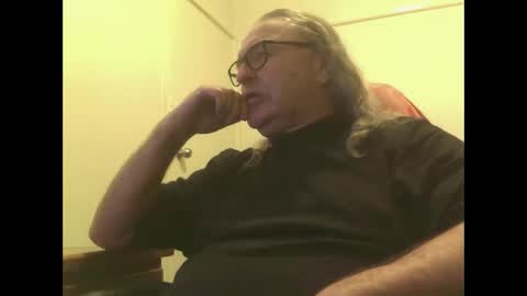 knobout online show from April 22, 2026, 10:50 am