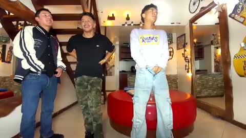 Snapshot of kobayaske chatting on February 5, 2025, 12:10 am kobayaske online show from February 5, 2025, 12:10 am