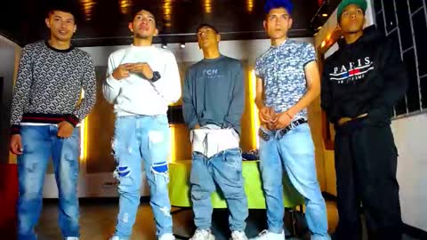 Snapshot of kobayaske chatting on February 9, 2026, 2:32 pm kobayaske online show from February 9, 2026, 2:32 pm