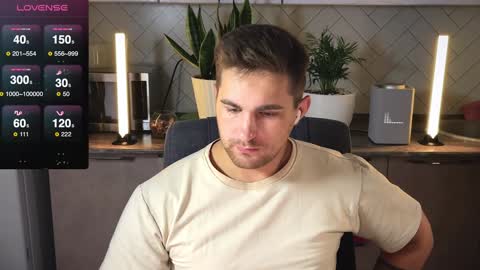 Sweet boy online show from December 22, 2024, 8:49 am