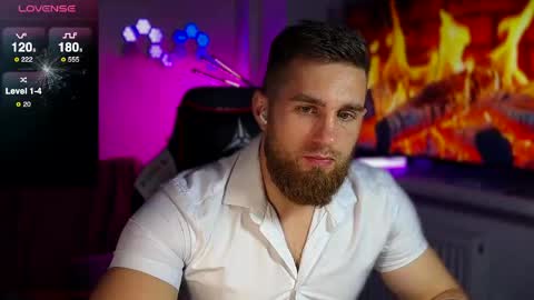 Snapshot of kochka25 chatting on May 7, 2026, 8:36 pm Sweet boy online show from May 7, 2026, 8:36 pm