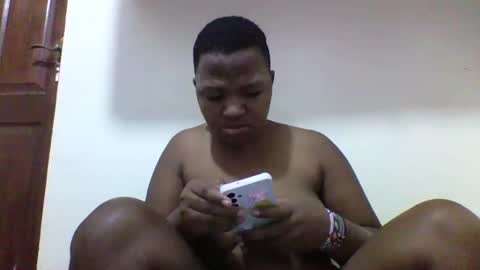 koffi639202 online show from January 17, 2025, 12:53 am
