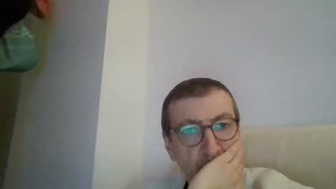 JUAN CARLOS online show from March 4, 2025, 7:54 pm