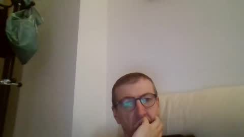 JUAN CARLOS online show from September 15, 2025, 8:20 pm