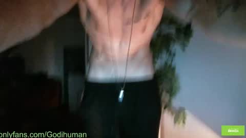 Snapshot of kolexis chatting on October 12, 2025, 4:33 am GodihumanAthena online show from October 12, 2025, 4:33 am