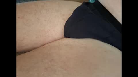 RENT ME i am your Slave online show from October 3, 2025, 9:06 am