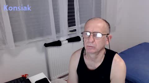 Komsiak online show from January 6, 2026, 6:44 pm