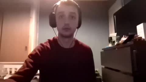 Snapshot of kookieskush chatting on January 7, 2025, 3:23 pm Kookies online show from January 7, 2025, 3:23 pm