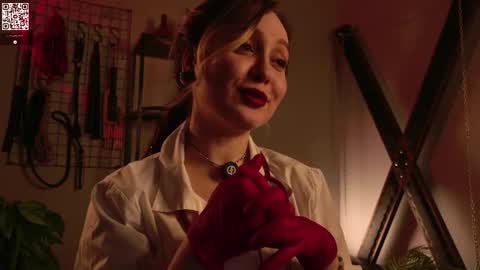 Kora       TG channel  online show from November 21, 2025, 1:32 pm