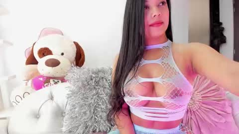 Snapshot of koralcruz chatting on February 2, 2026, 4:17 pm Koral Cuz online show from February 2, 2026, 4:17 pm