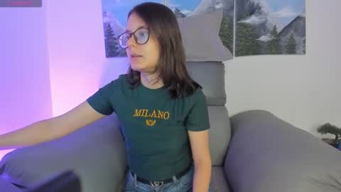 Snapshot of koraline_6 chatting on December 1, 2025, 1:49 pm Koraline online show from December 1, 2025, 1:49 pm