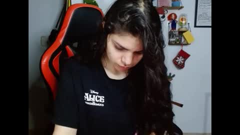 Karoll online show from December 22, 2024, 3:11 am