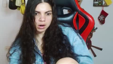 Karoll online show from December 24, 2024, 9:55 pm