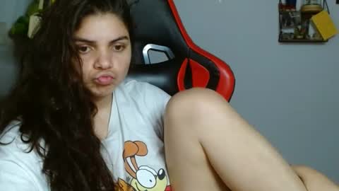 Karoll online show from December 31, 2024, 1:04 am