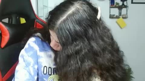 Karoll online show from March 4, 2025, 12:18 am