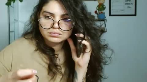 Karoll online show from September 13, 2025, 1:49 am