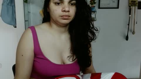 Karoll online show from October 5, 2025, 8:07 pm