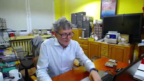 Snapshot of korek24hot chatting on January 10, 2025, 3:58 pm Korek online show from January 10, 2025, 3:58 pm