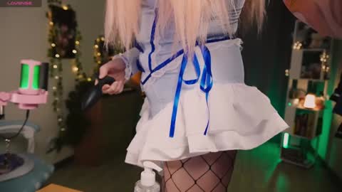 Snapshot of koshkasenpai chatting on December 7, 2024, 2:13 pm koshkasenpai online show from December 7, 2024, 2:13 pm