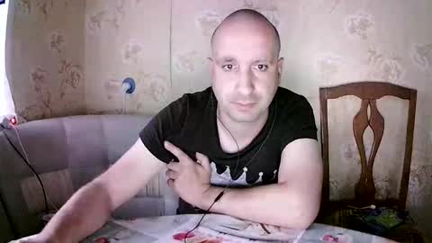 Snapshot of kostua31 chatting on May 27, 2026, 4:37 pm kvg-1994 online show from May 27, 2026, 4:37 pm