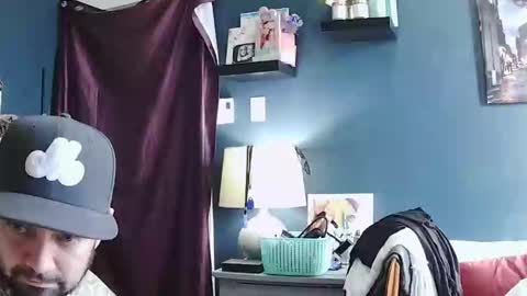 koululier23 online show from January 20, 2025, 7:46 pm