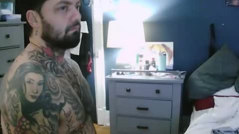 koululier23 online show from February 2, 2025, 7:41 am